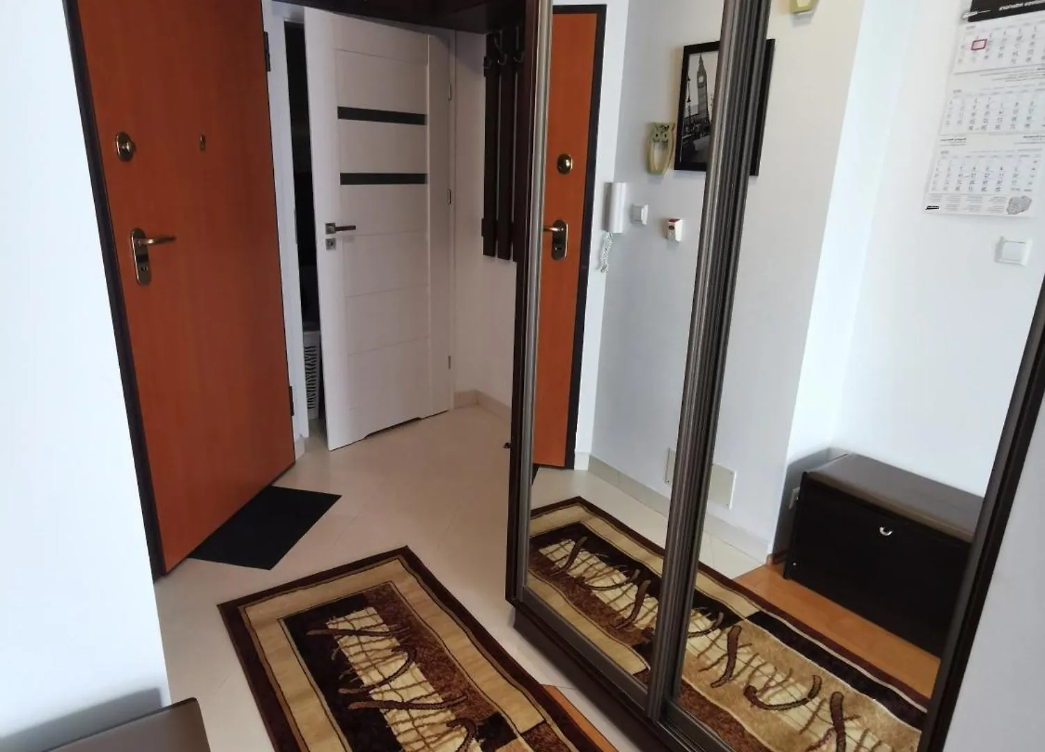 Apartment Kameralna Glebocka Warsaw